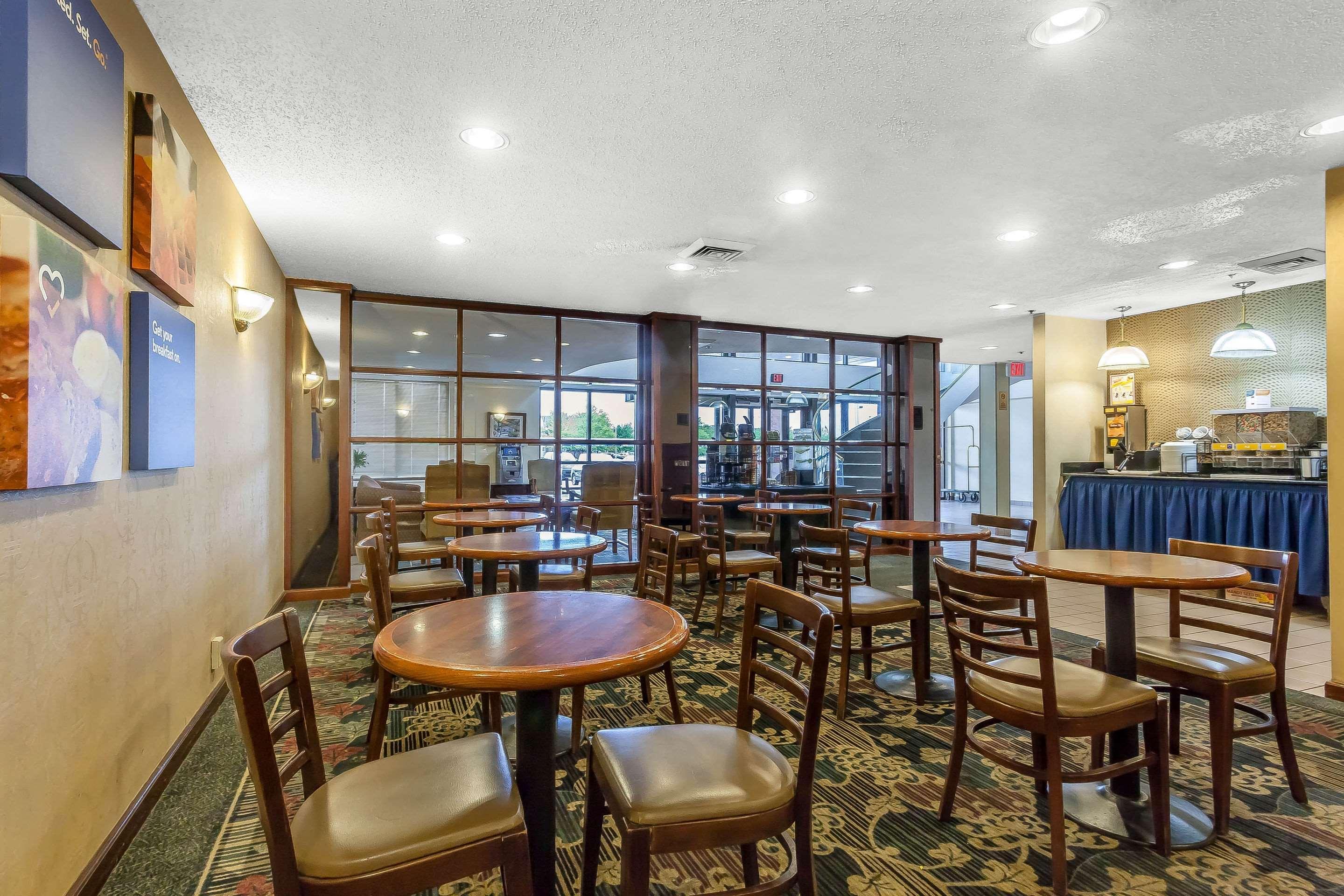 Comfort Inn Cleveland Airport Middleburg Heights Luaran gambar